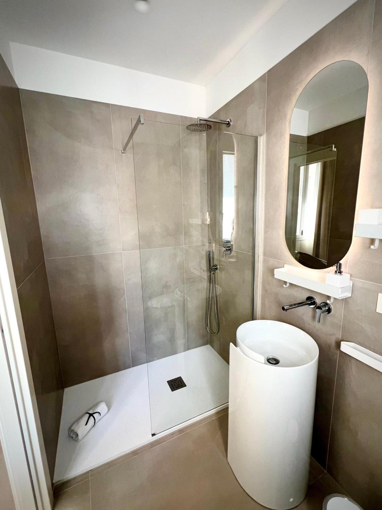Lucentum Bed & Breakfast Prato  Exterior photo